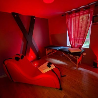 lovelyroom24 secret room rouge