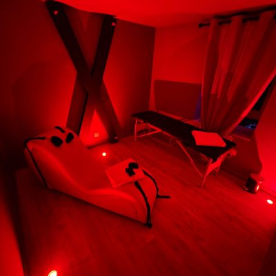 lovelyroom24 secret room rouge2